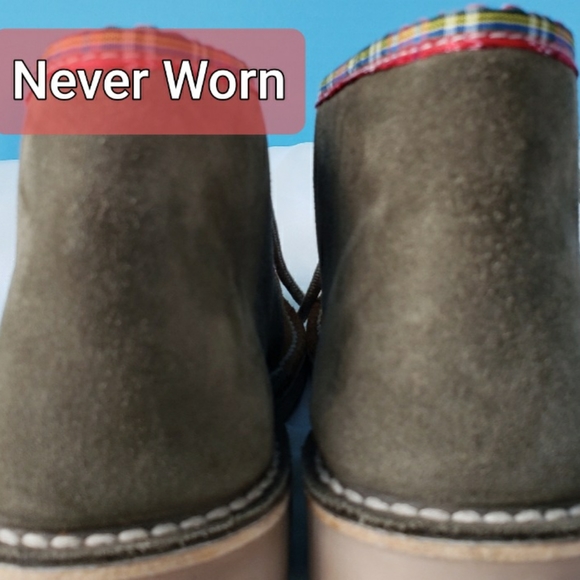 Boys Italian Chukka Boots size 11 - Picture 4 of 6